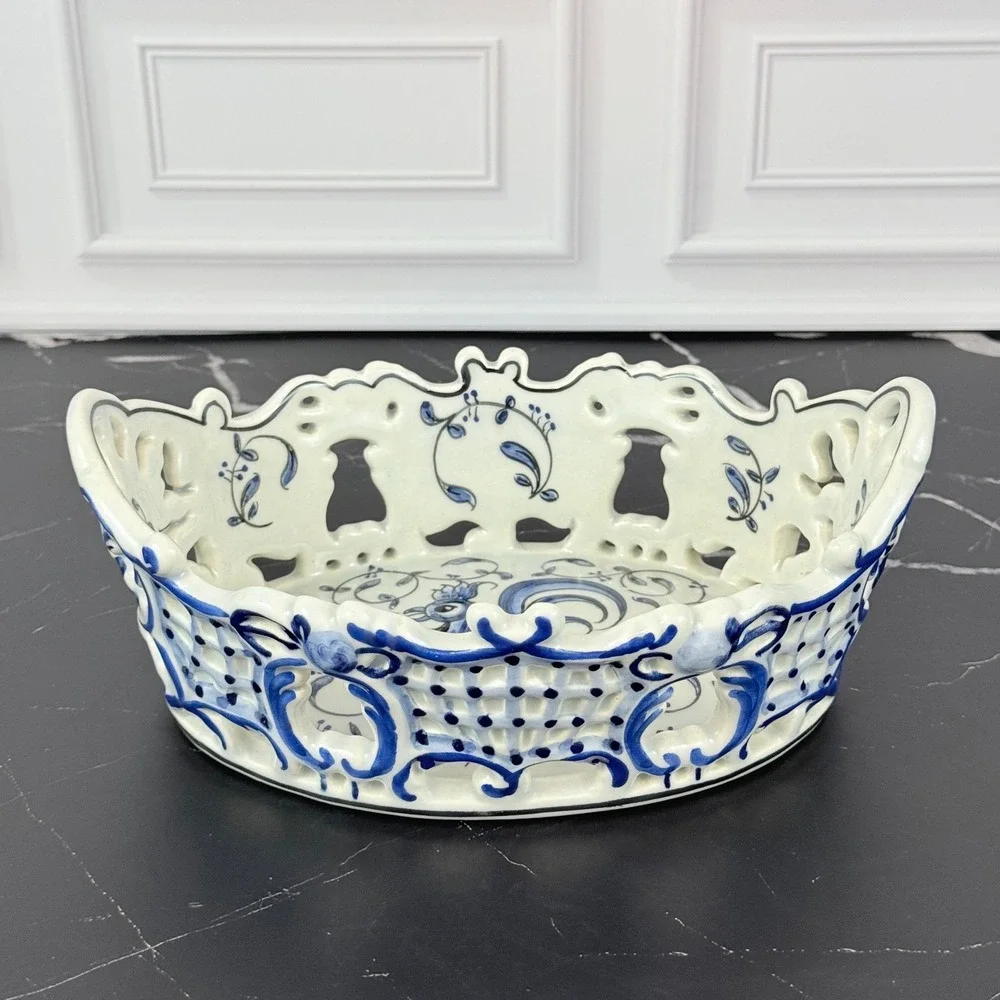VTG Outeiro Agueda Hand Painted Reticulated Porcelain Blue White Basket 8